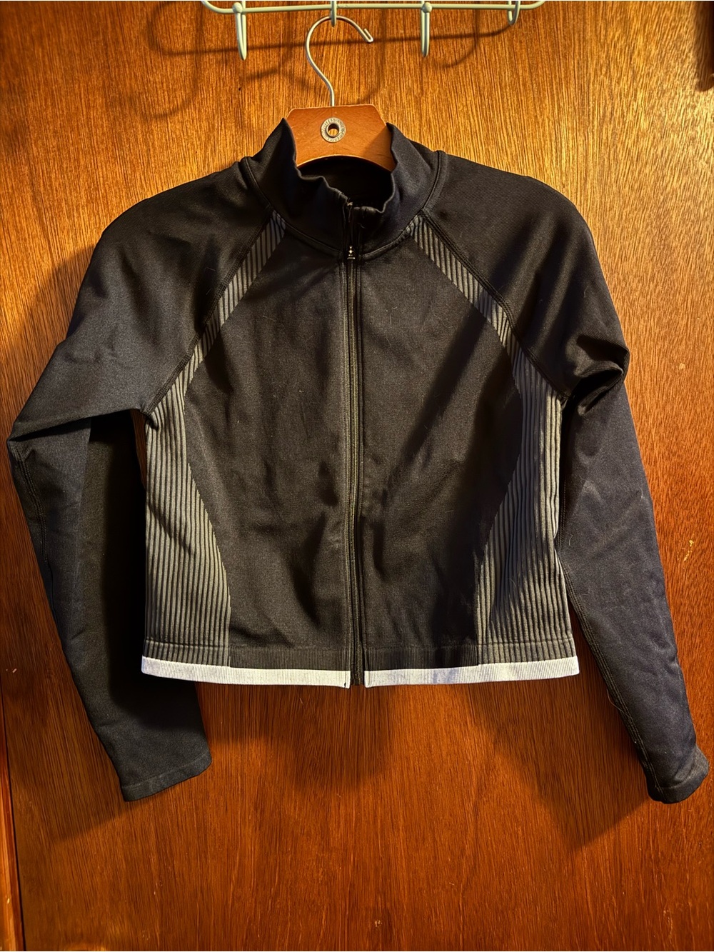 Fabletics Black Zip-Front Crop Athletic Jacket
